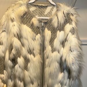 Chic Sweater for Fall. Zara. Size Large